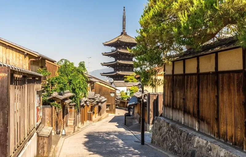 Kyoto mang hơi thở lịch sử hàng trăm năm