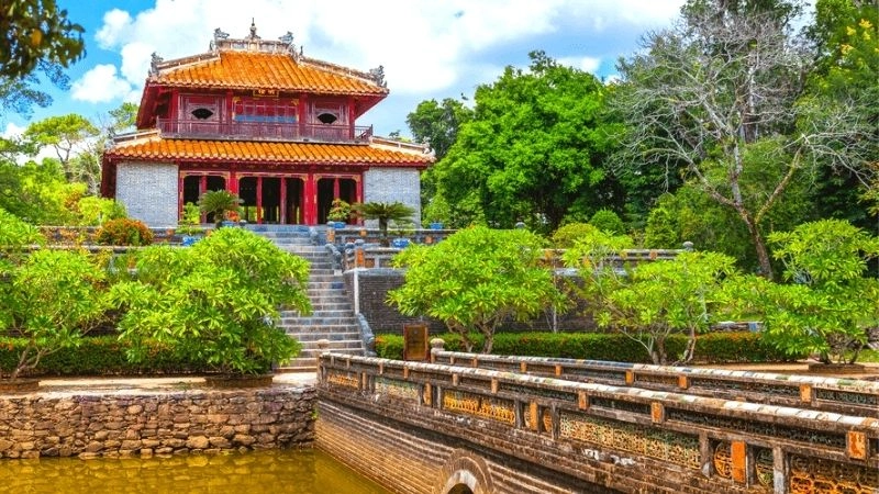 Lăng Minh Mạng Huế ảnh lưu giữ vẻ trầm mặc