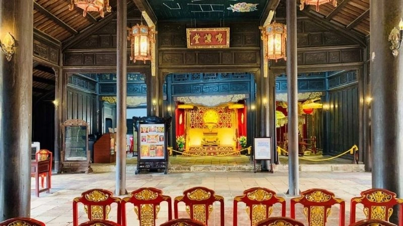 Bình yên Lăng Tự Đức giữa lòng đất cố đô