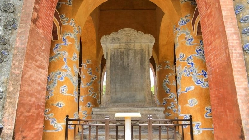 Di tích Lăng Tự Đức mang giá trị nghệ thuật