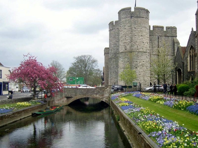 Ngắm Hình Lâu đài Leeds nhìn từ trên cao cực kỳ ngoạn mục