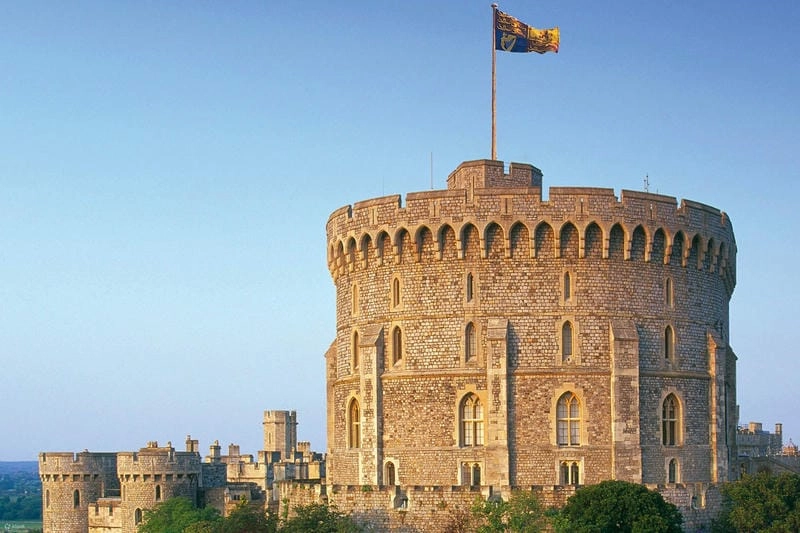 Hình ảnh ấn tượng bên trong Lâu đài Windsor Castle tuyệt đẹp
