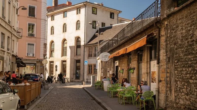 Lyon quyến rũ với những con phố lát đá