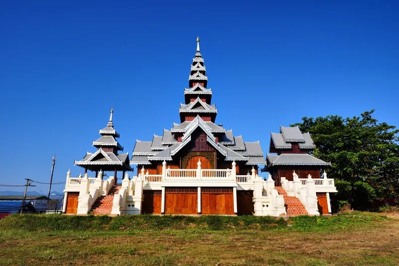 Lịch sử hình thành và phát triển của Mae Sariang