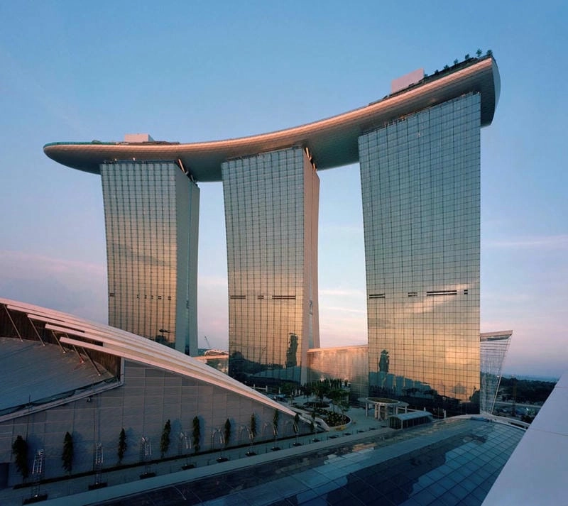 Đường chân trời tuyệt đẹp skyline Singapore Marina Bay Sands về đêm