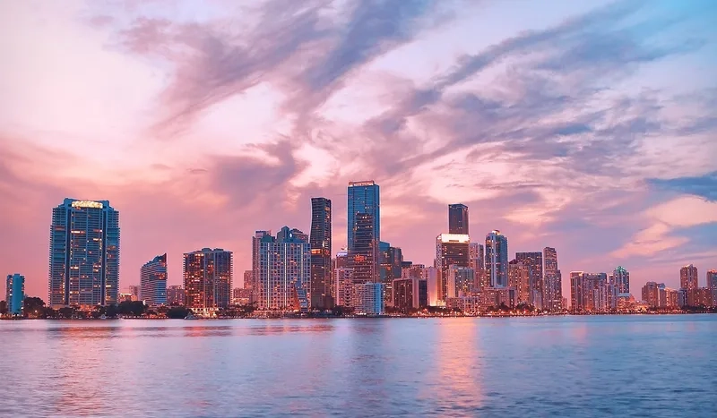 Miami luôn rực rỡ với nắng vàng biển xanh mát