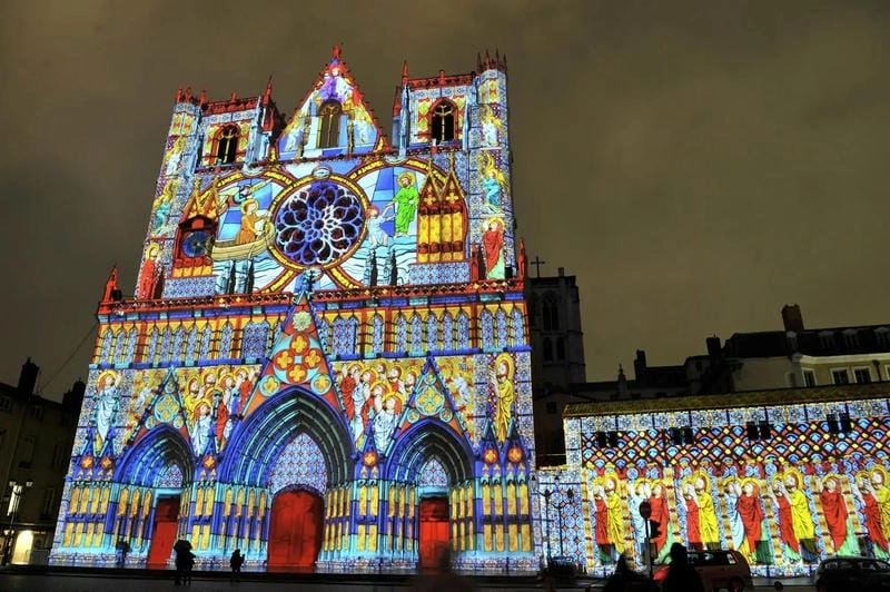 Hoạt động hấp dẫn lễ hội ánh sáng Lyon