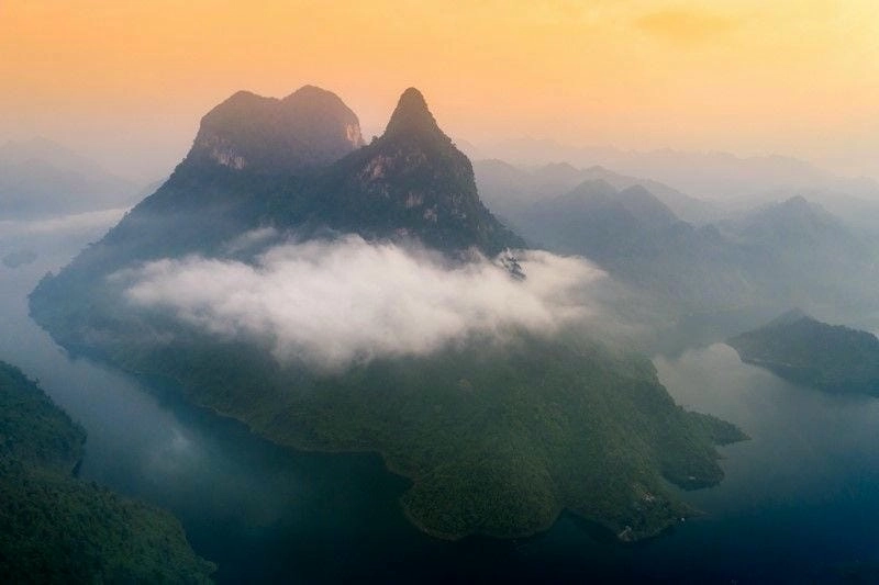 Hoàng hôn Tuyên Quang mùa đông sương mù tuyệt