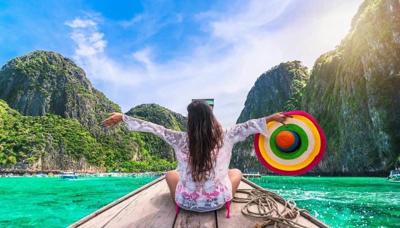 Bình minh Phuket đẹp đến nao lòng