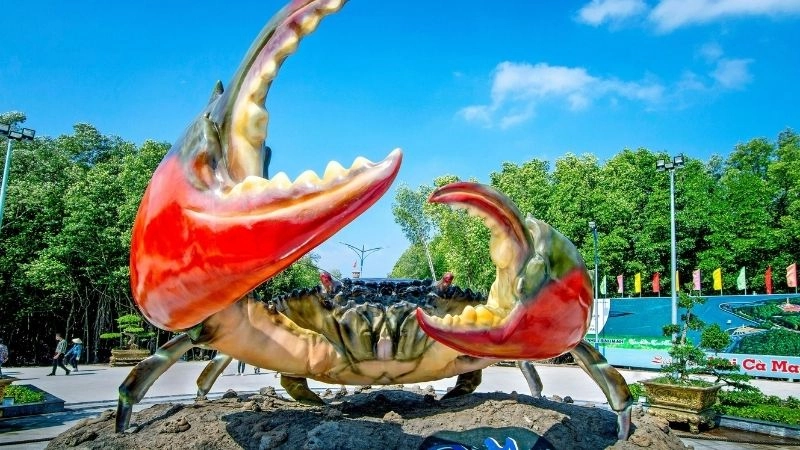 Cột mốc Mũi Cà Mau biểu tượng thiêng liêng cuối trời