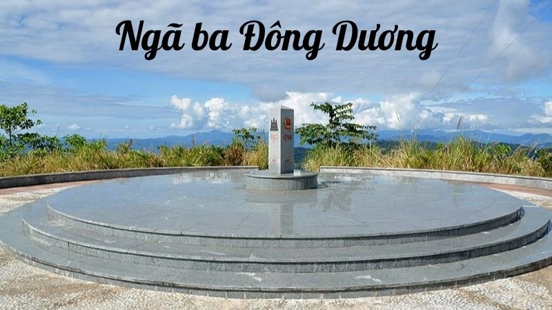 Ngã ba Đông Dương thuộc tỉnh Kon Tum, là nơi giao nhau của biên giới Việt Nam, Lào và Campuchia