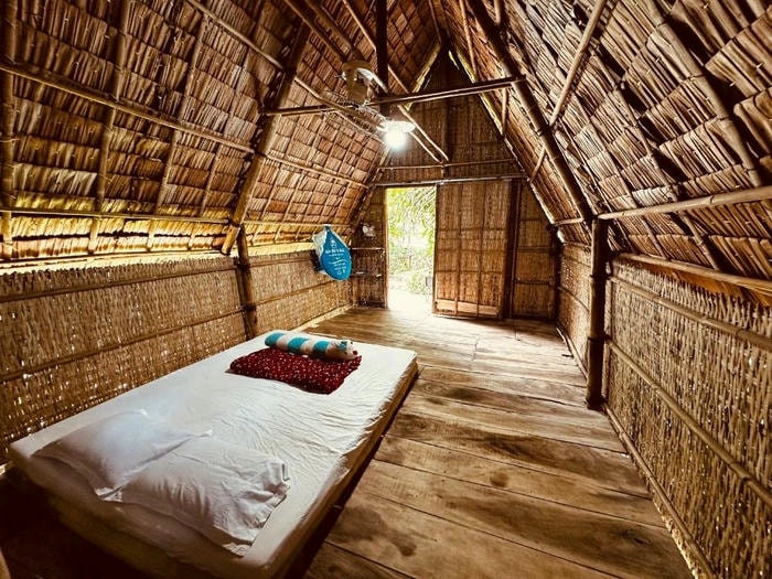 Vẻ yên bình từ mái lá An Giang trong gió miền sông nước