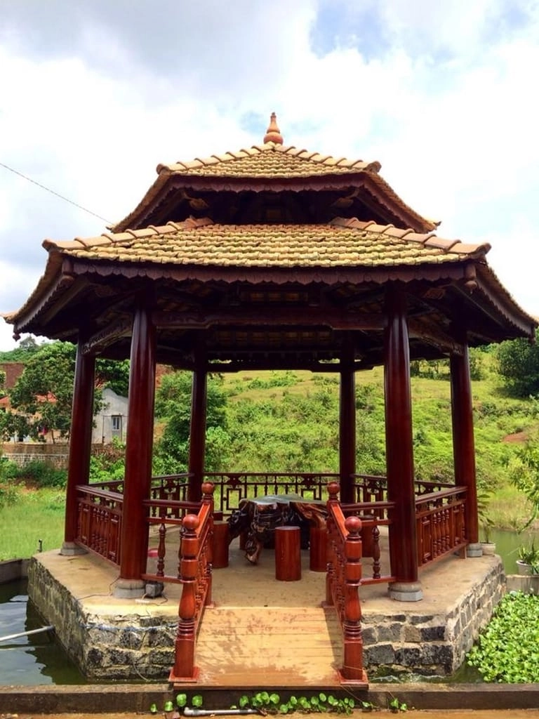 Nhà chòi Vĩnh Long rực sáng trong ánh bình minh thơ mộng