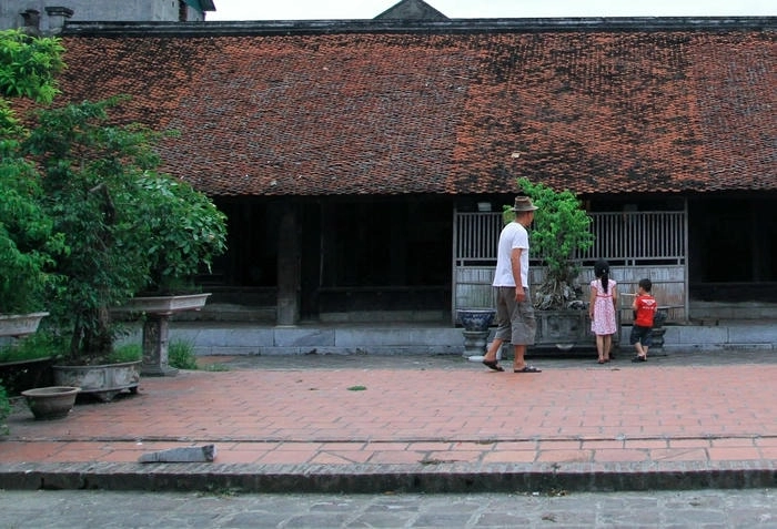 Lung linh huyền ảo với nhà cổ về đêm nơi phố cổ Bắc Ninh