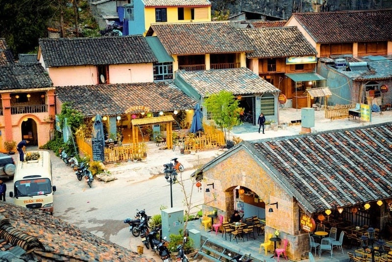 Ngắm Cột gỗ Hà Nam chạm khắc tinh tế và truyền thống