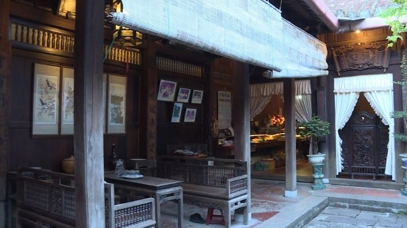 Cảnh quan Nhà cổ Tấn Ký yên bình giữa lòng phố