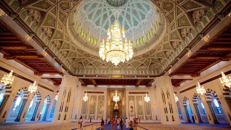 Ngắm Đèn và trang trí trong Grand Mosque lộng lẫy