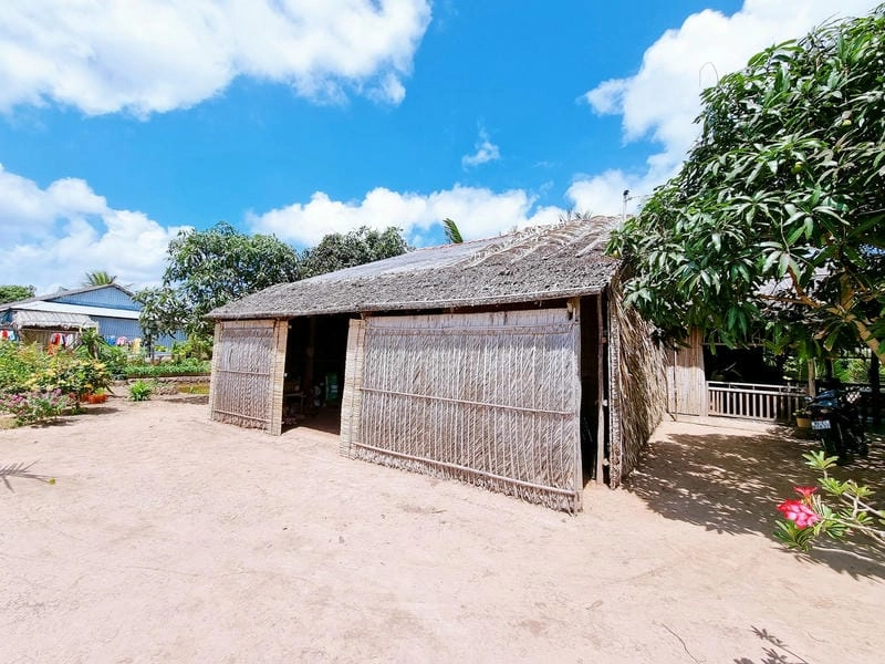 Lạc bước giữa Trà Vinh thơ mộng và nếp nhà lá xưa