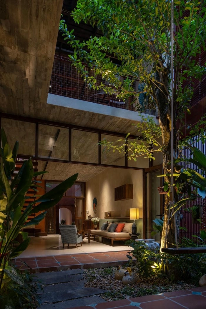 Mẫu mặt tiền nhà phố Cần Thơ tối giản nhưng cuốn hút mọi ánh nhìn