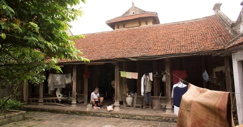 Trải nghiệm nhà rường cổ Bắc Ninh xưa cũ