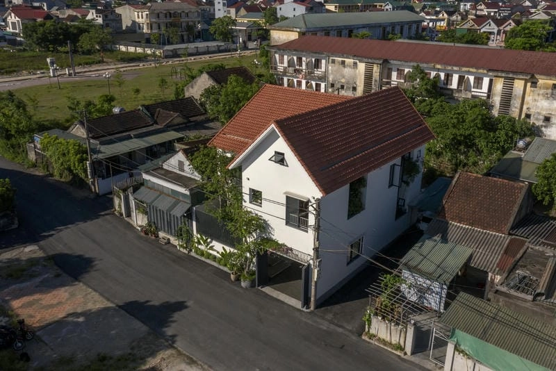 Nội thất nhà rường Hà Tĩnh mộc mạc và cổ kính