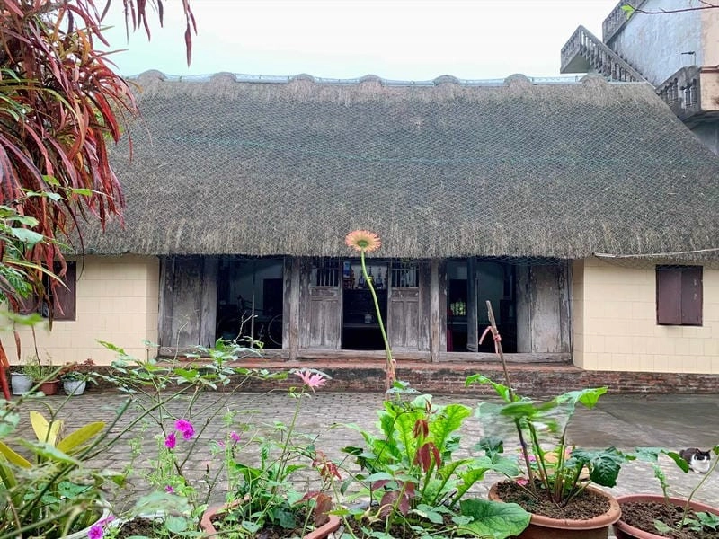 Từ đường 3 gian tại Hải Hậu, Nam Định với hệ thống cột cái 25cm và cột quân 23cm