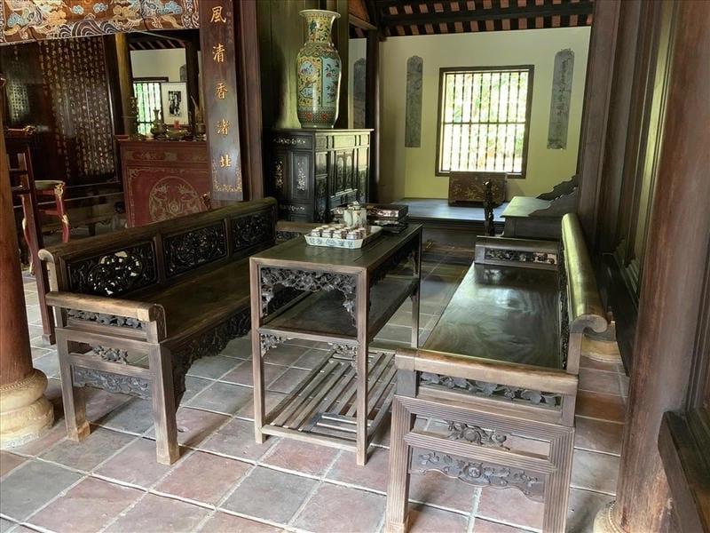 Khám phá nội thất tinh xảo trong Nhà rường Nghệ An