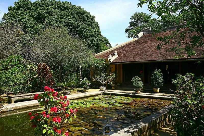 Đón bình minh rực rỡ tại Nhà rường Nghệ An