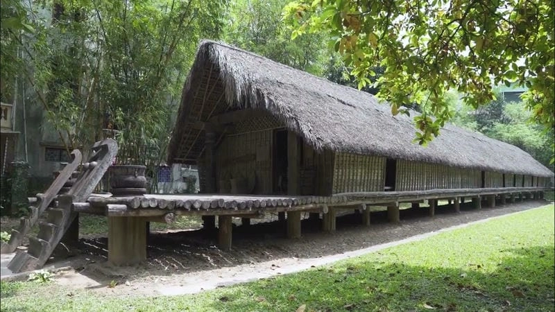 Khám phá Nhà sàn Ê Đê Gia Lai với vẻ đẹp độc đáo và truyền thống