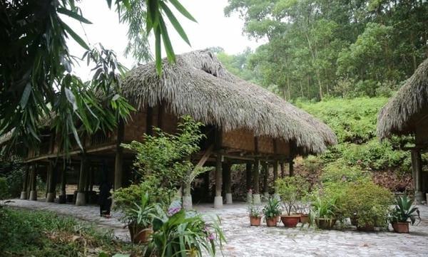 Chiêm ngưỡng kiến trúc Nhà sàn Thái Lào Cai độc đáo