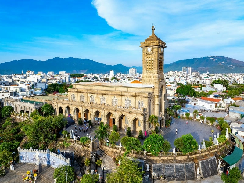 Nhà thờ Đá Nha Trang với kiến trúc Gothic độc đáo