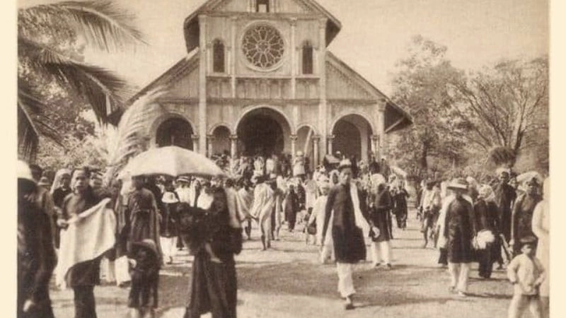 Lịch sử hình thành Nhà thờ Gỗ Kon Tum 