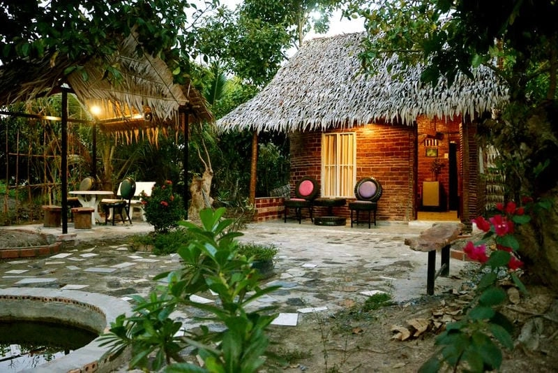 Khám phá vẻ đẹp thanh bình của Nhà vườn Cần Thơ qua ảnh