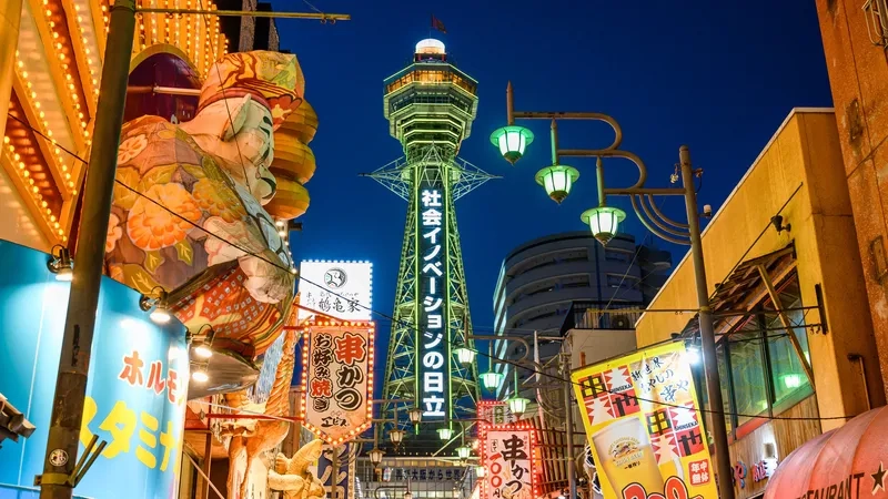Osaka rực rỡ ánh đèn về đêm đầy mê hoặc