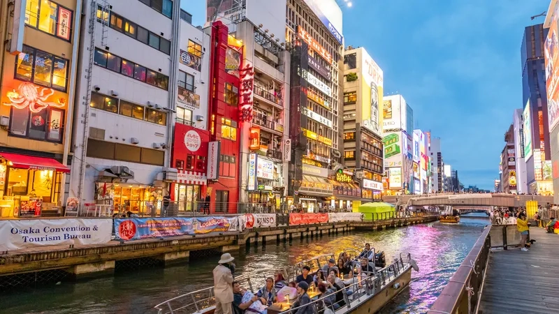 Osaka rộn ràng nhịp sống trẻ trung năng động