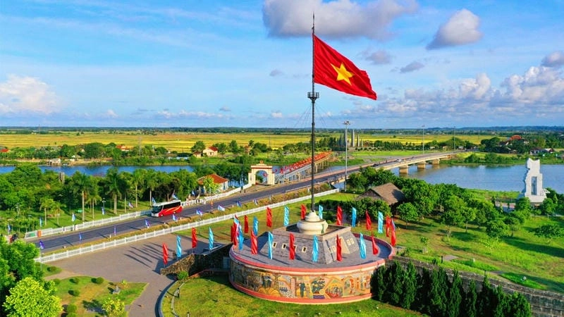 Làng quê bình yên Quảng Trị với tiếng chim hót