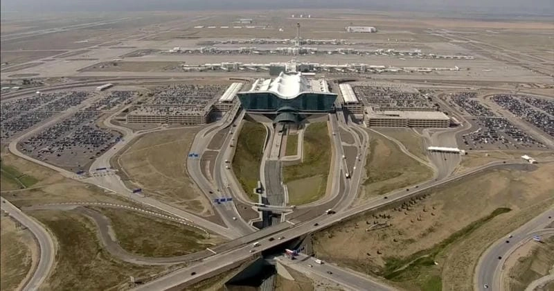 Chiêm ngưỡng Kiến trúc Sân bay Denver hiện đại