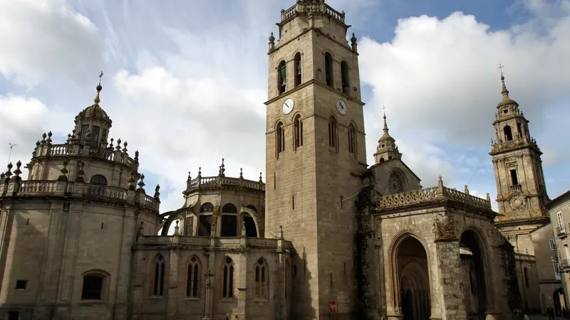 Nhà thờ lớn Santiago de Compostela uy nghiêm