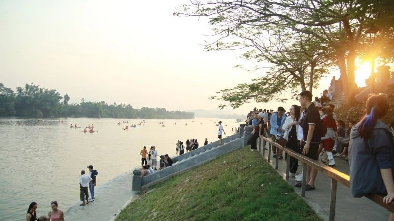 Ảnh Huế đẹp ghi dấu khoảnh khắc yên bình