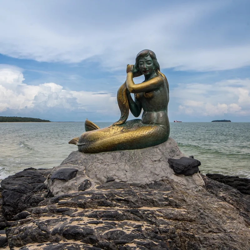 Songkhla thu hút với tượng nàng tiên cá nổi tiếng