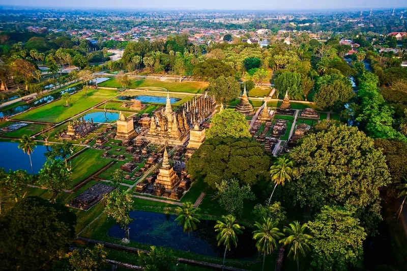 Sukhothai là một trong những địa điểm du lịch nổi bật của Thái Lan