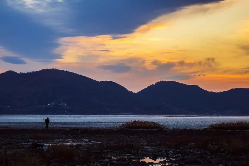 Hoàng hôn buông xuống nhẹ nhàng tại Suncheon