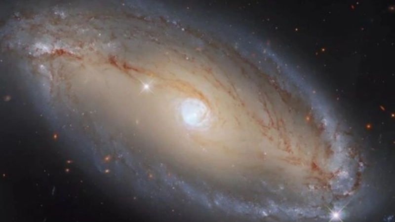 Tác động của việc ít hình thành sao mới đến thiên hà elip