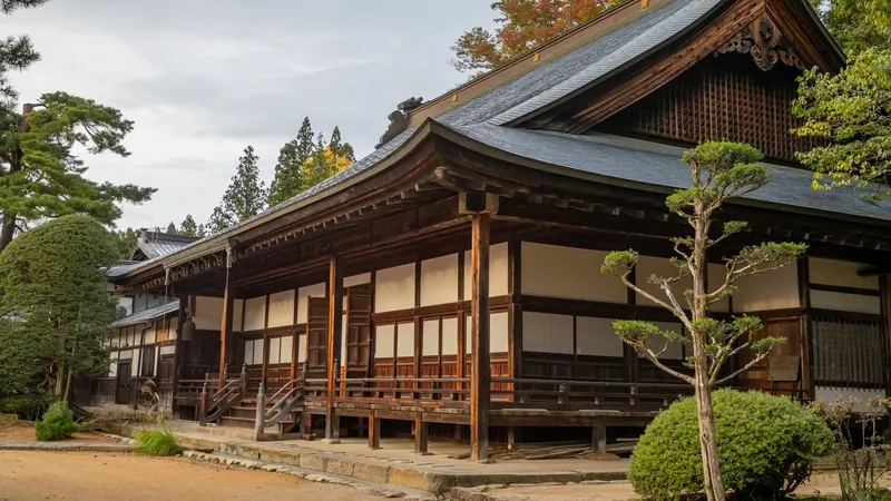 Takayama mang đến những khung hình đẹp như mơ