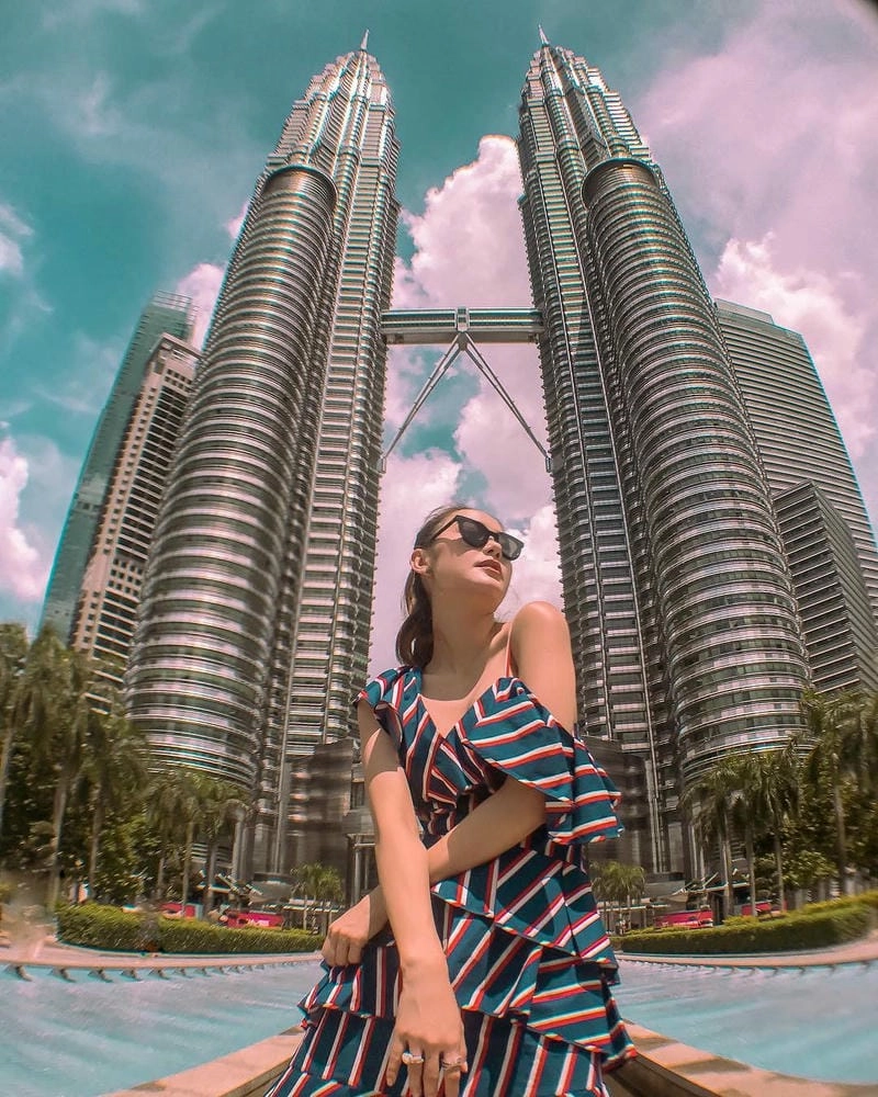 Check in cùng Ảnh Tháp đôi Petronas