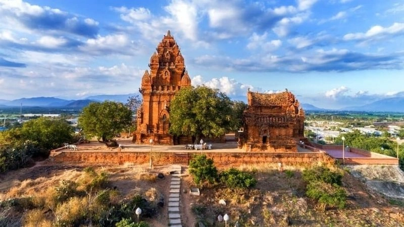 Thời điểm lý tưởng để khám phá Tháp Po Klong Garai