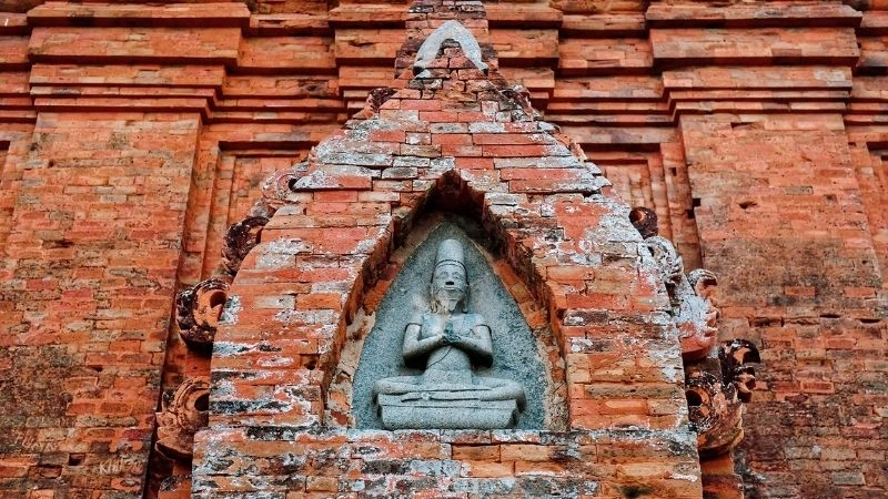 Tháp Chăm Ninh Thuận biểu tượng văn hóa đặc sắc