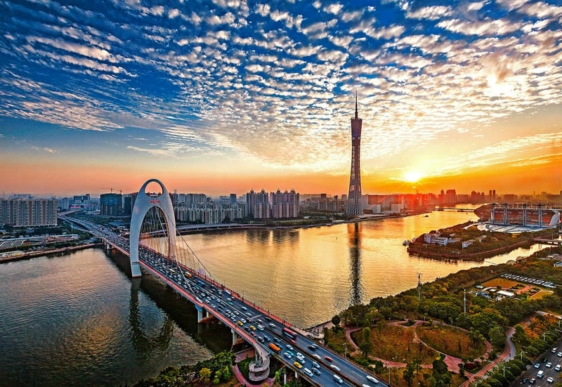 Ngắm Tháp Quảng Châu và sông Châu Giang