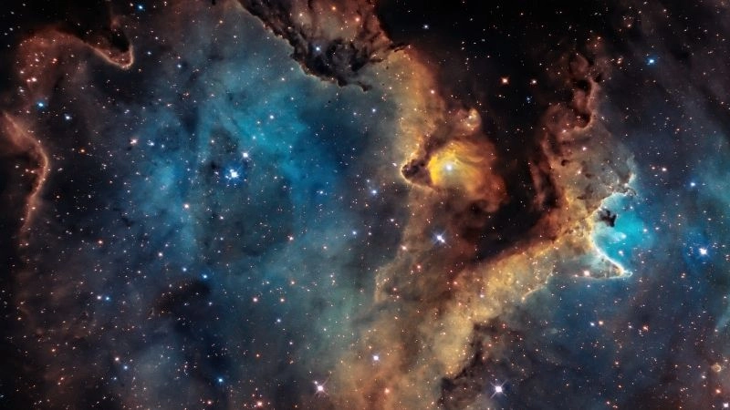 Vật lý thiên văn giải mã không gian