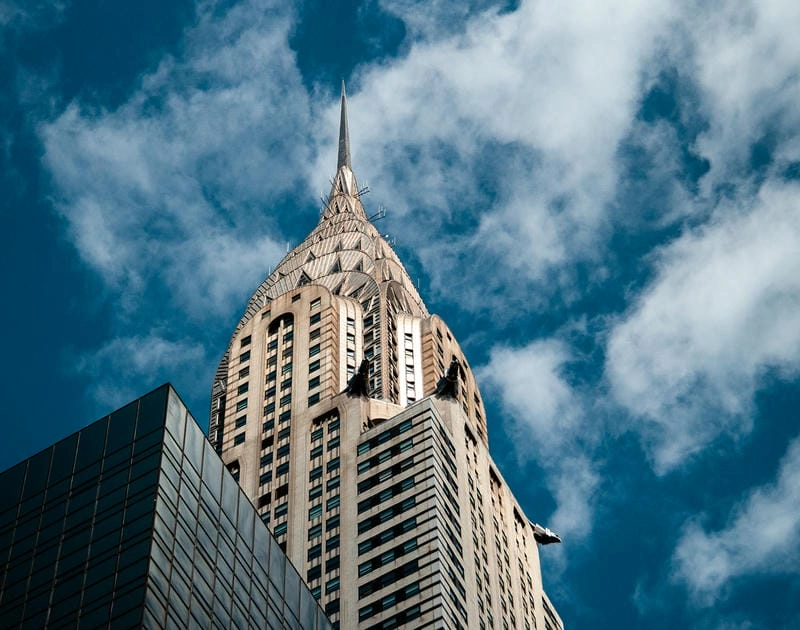 Đường chân trời New York skyline Chrysler Building ấn tượng về đêm